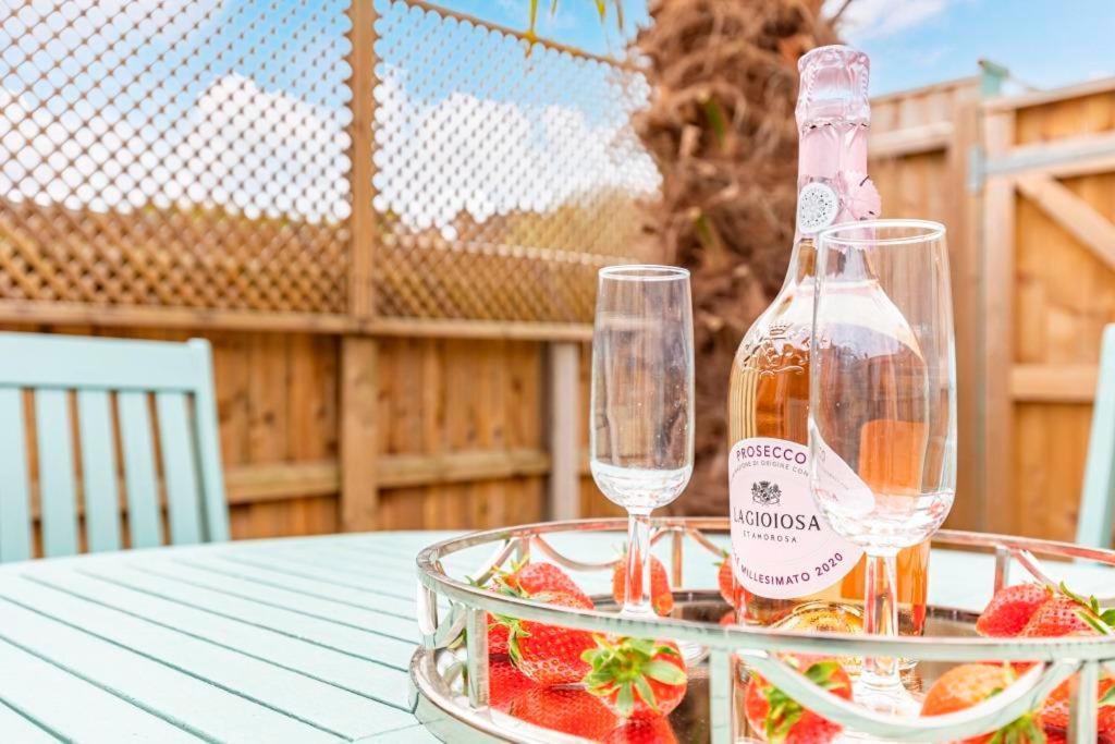 Bournecoast: Lovely Annex With Patio Nr Beach-5286 ボーンマス エクステリア 写真