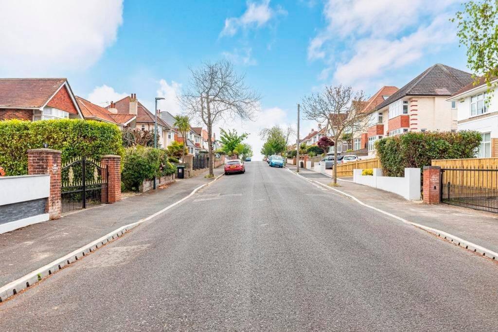 Bournecoast: Lovely Annex With Patio Nr Beach-5286 ボーンマス エクステリア 写真